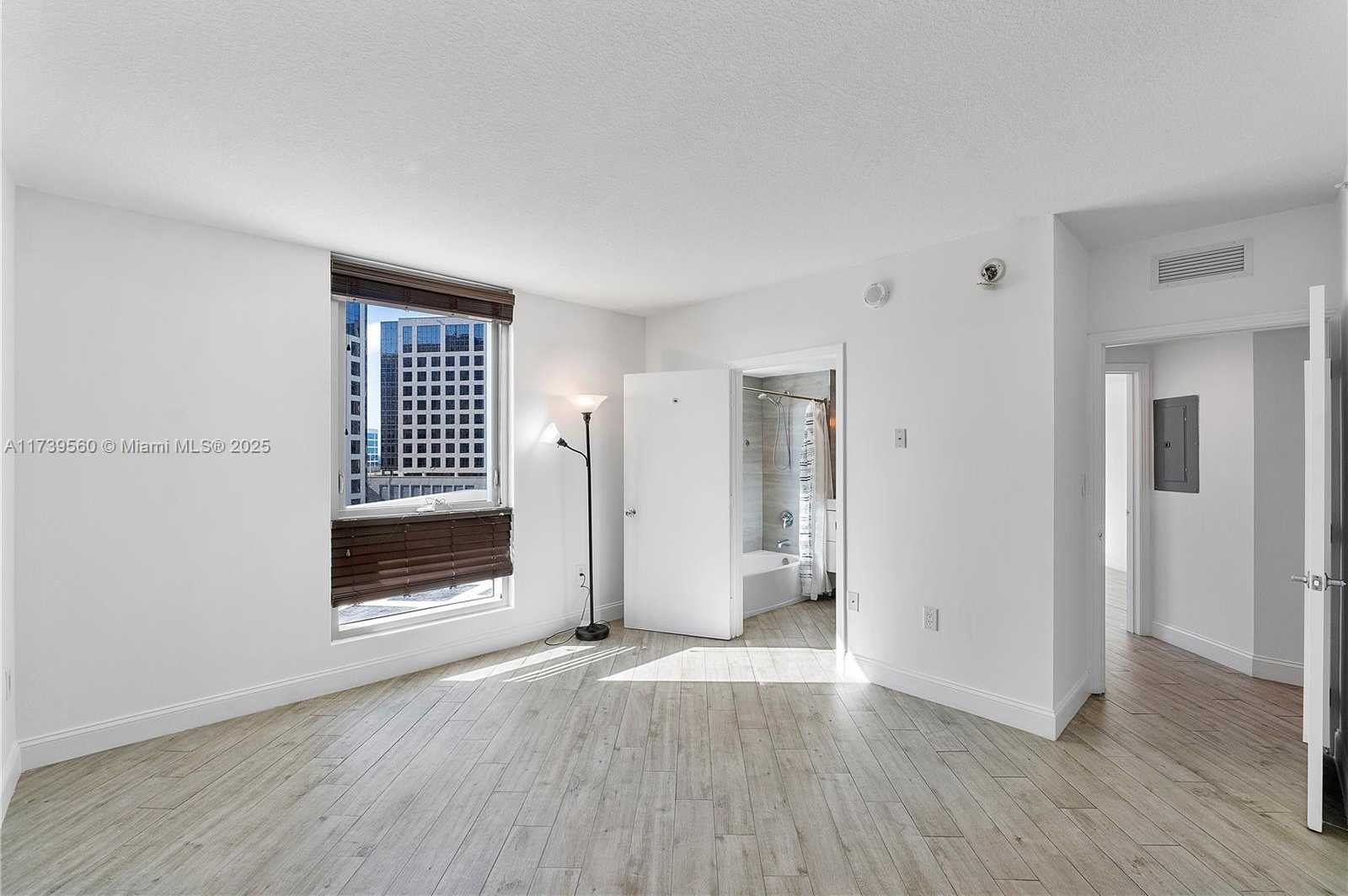 Small Image of 9055 SOUTH WEST 73RD CT #906, Miami Number 6