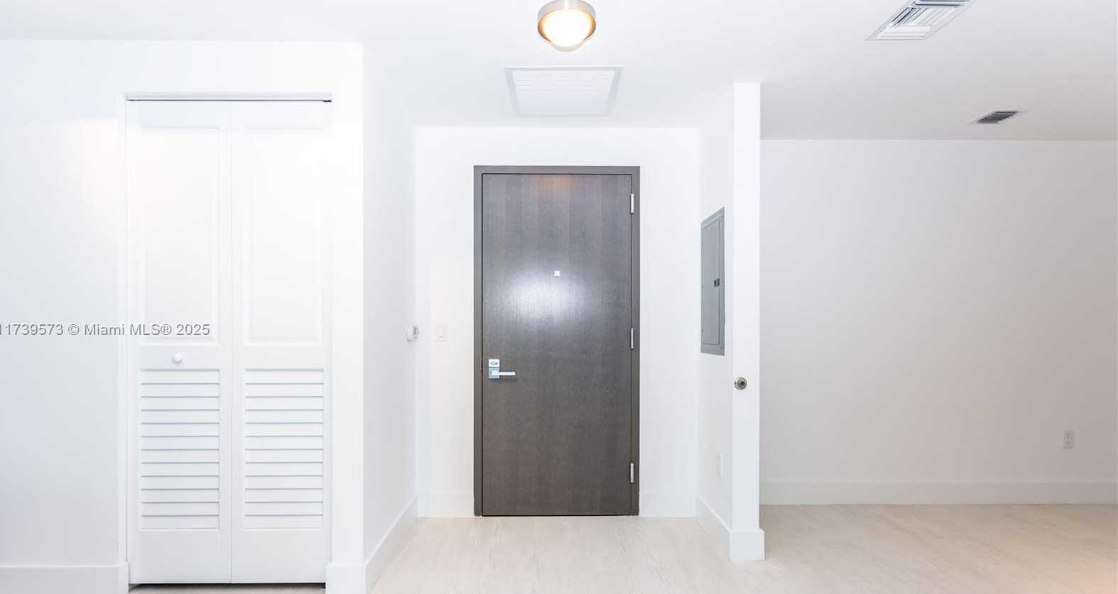 Small Image of 1080 BRICKELL AVE #1706, Miami Number 8