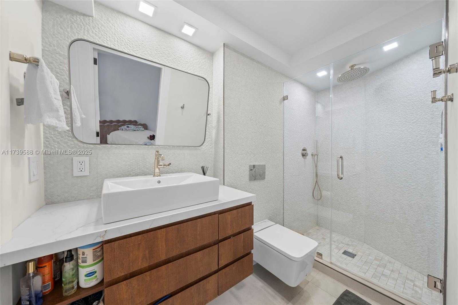 Small Image of 1121 CRANDON BLVD #E503, Key Biscayne Number 15