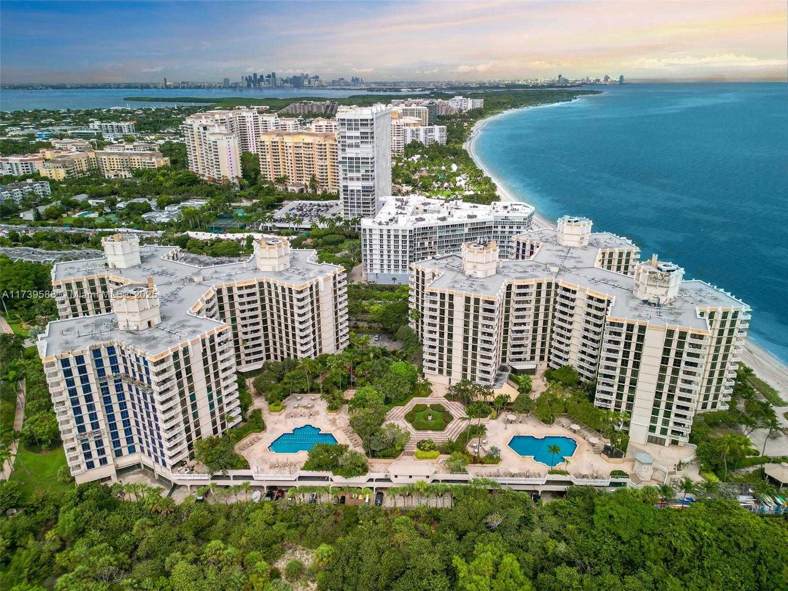 Small Image of 1121 CRANDON BLVD #E503, Key Biscayne Number 20