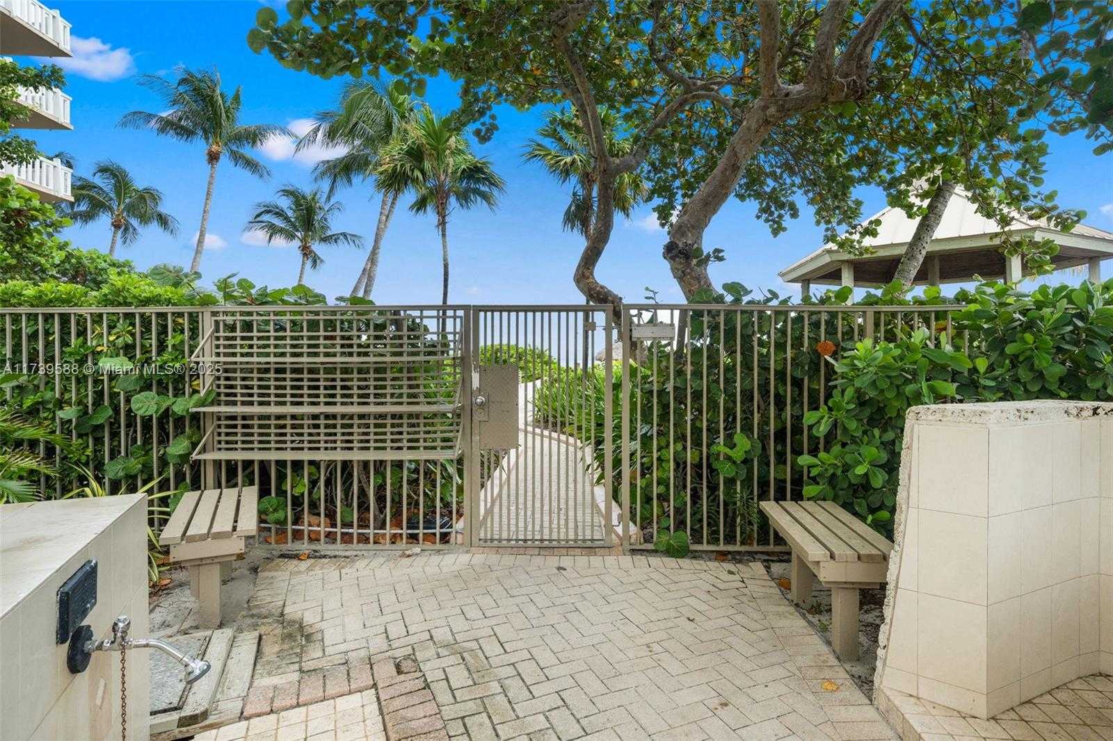 Small Image of 1121 CRANDON BLVD #E503, Key Biscayne Number 35
