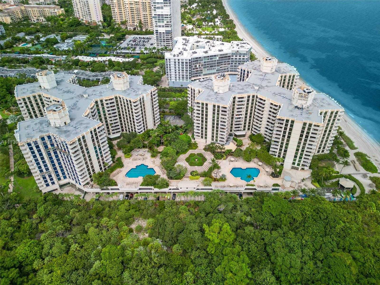 Small Image of 1121 CRANDON BLVD #E503, Key Biscayne Number 38