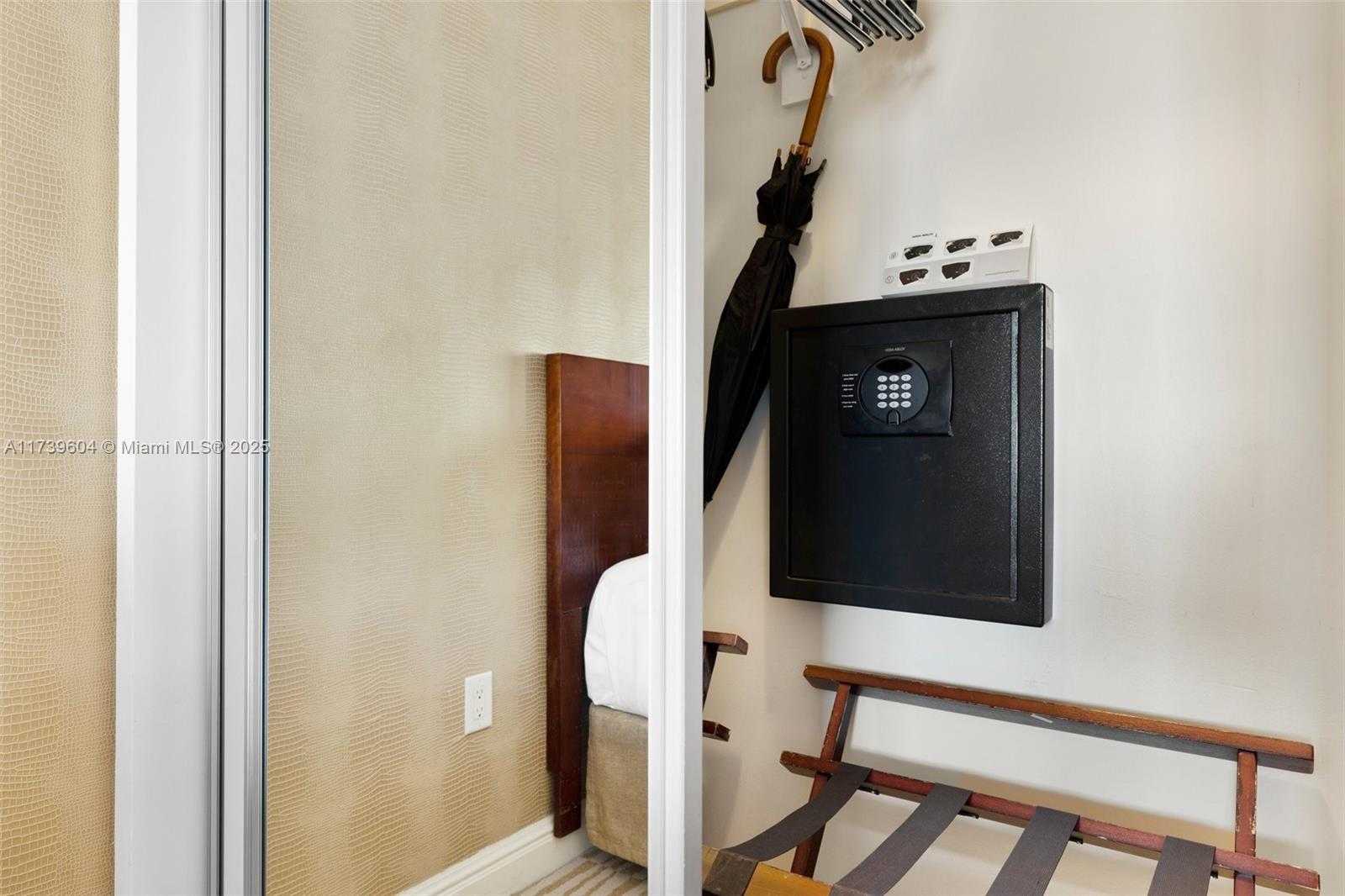 Small Image of 18001 COLLINS AVE #803, Sunny Isles Beach Number 16