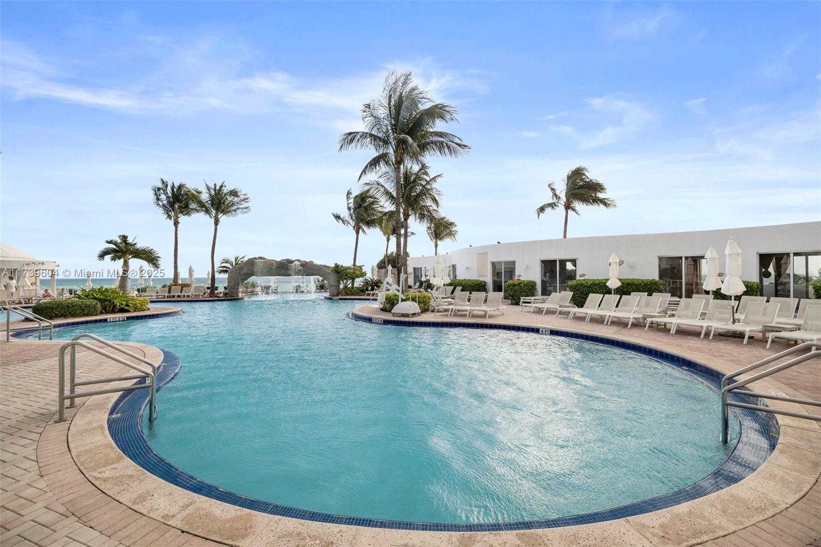 Small Image of 18001 COLLINS AVE #803, Sunny Isles Beach Number 26