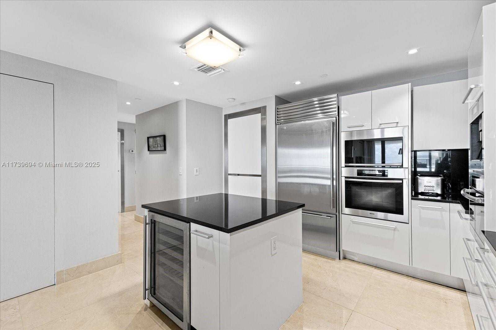 Small Image of 17121 COLLINS AVE #1404, Sunny Isles Beach Number 17