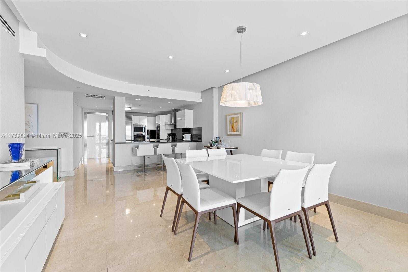 Small Image of 17121 COLLINS AVE #1404, Sunny Isles Beach Number 4
