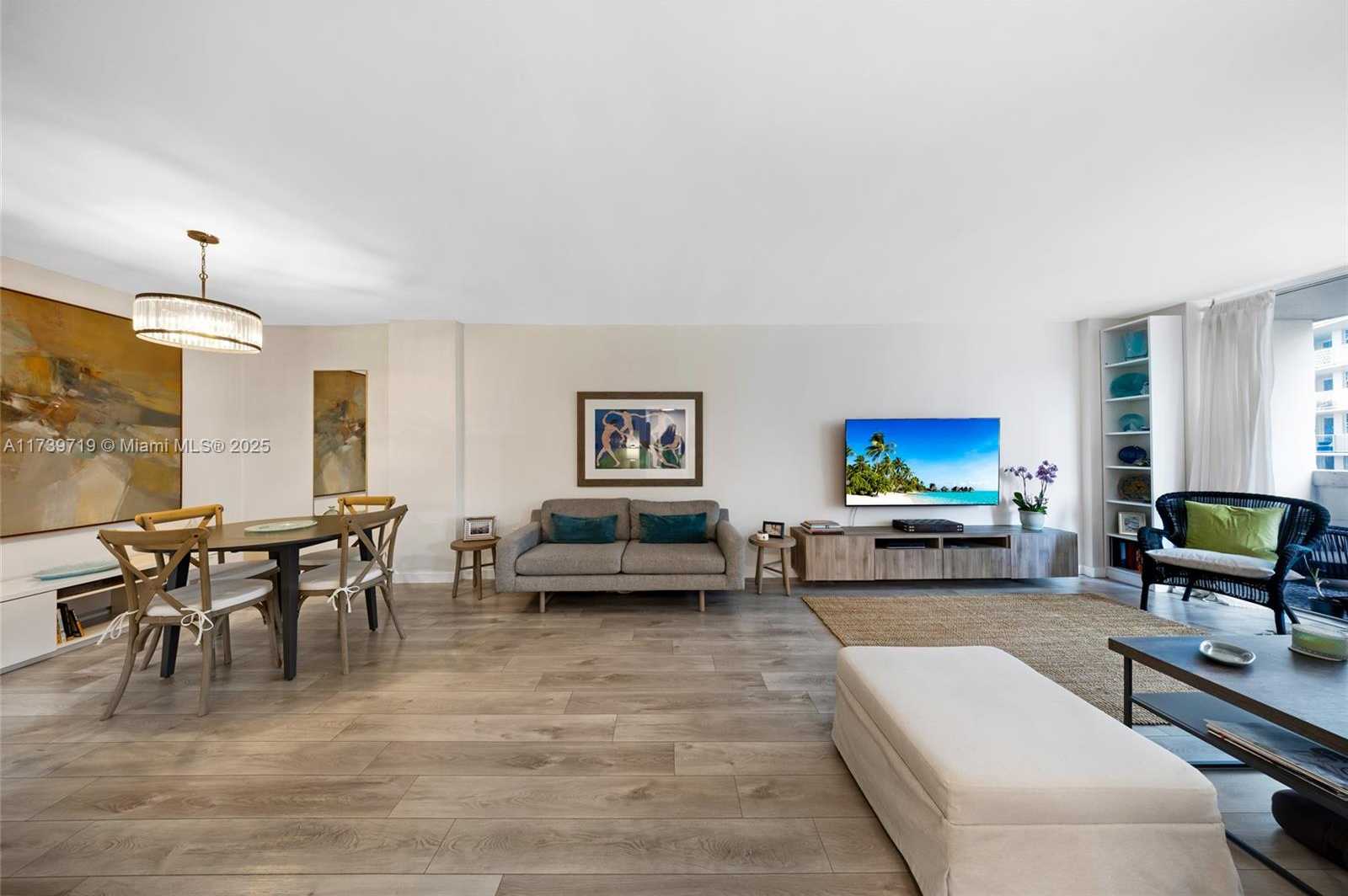 Small Image of 800 WEST AVE #338, Miami Beach Number 2