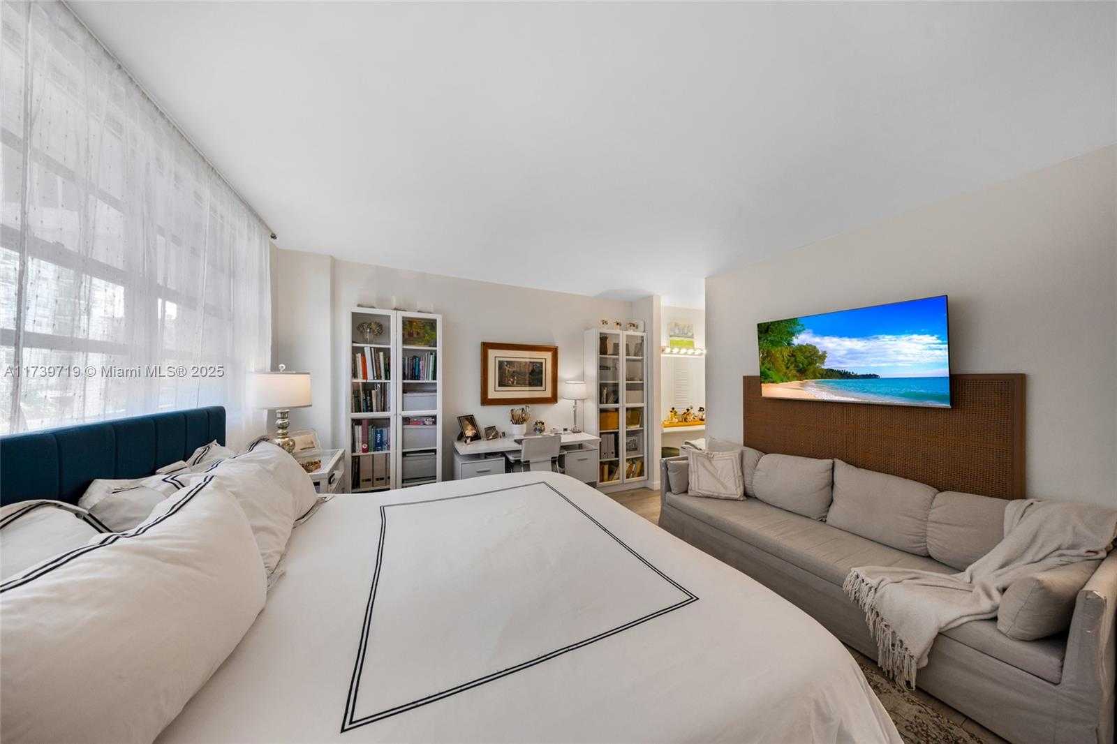 Small Image of 800 WEST AVE #338, Miami Beach Number 21