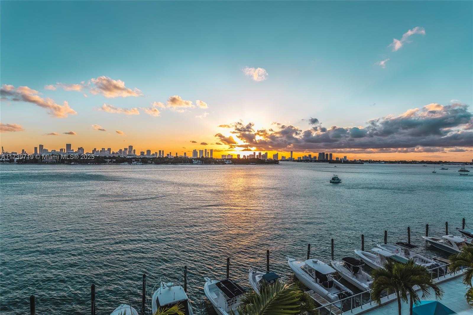 Small Image of 800 WEST AVE #338, Miami Beach Number 41
