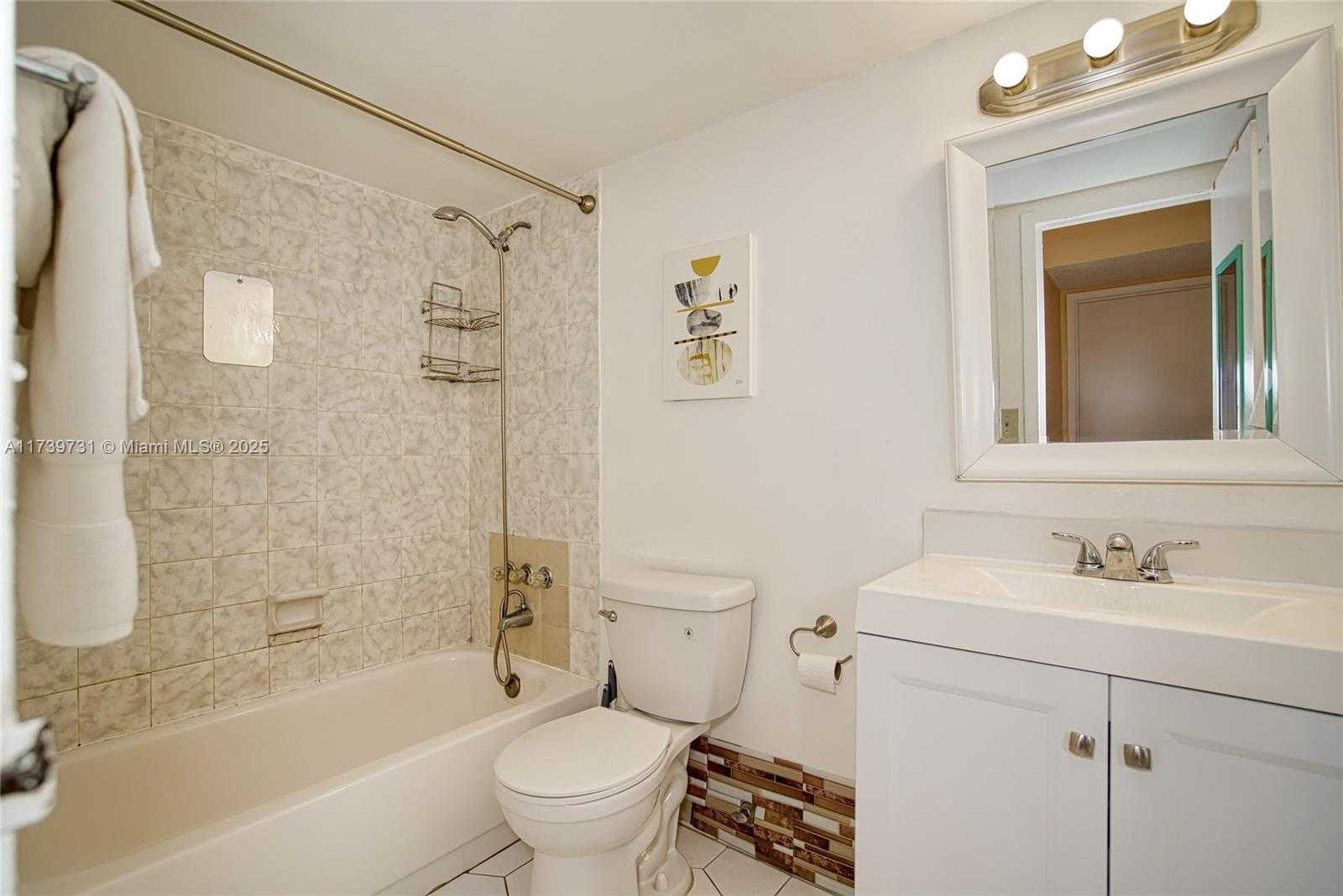 Small Image of 16851 NORTH EAST 23RD AVE #A319, North Miami Beach Number 4