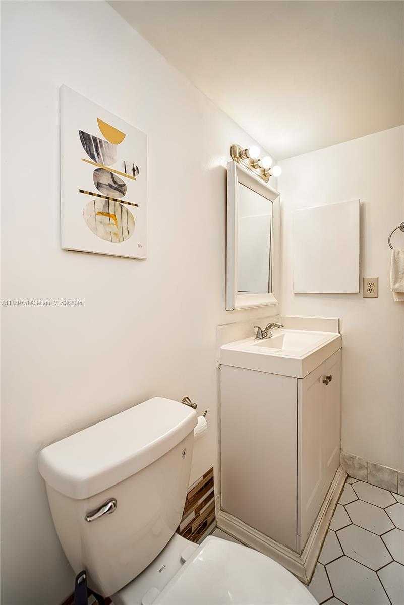 Small Image of 16851 NORTH EAST 23RD AVE #A319, North Miami Beach Number 6