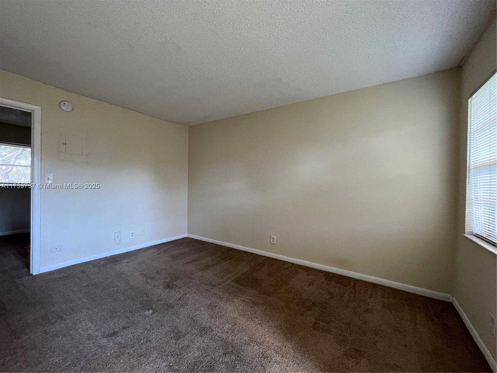 Small Image of 5192 NORTH EAST 6TH AVE #802, Oakland Park Number 4