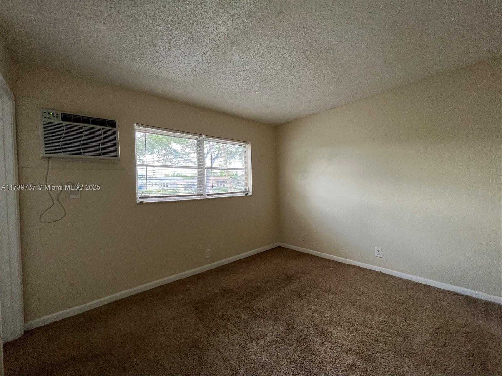 Small Image of 5192 NORTH EAST 6TH AVE #802, Oakland Park Number 5