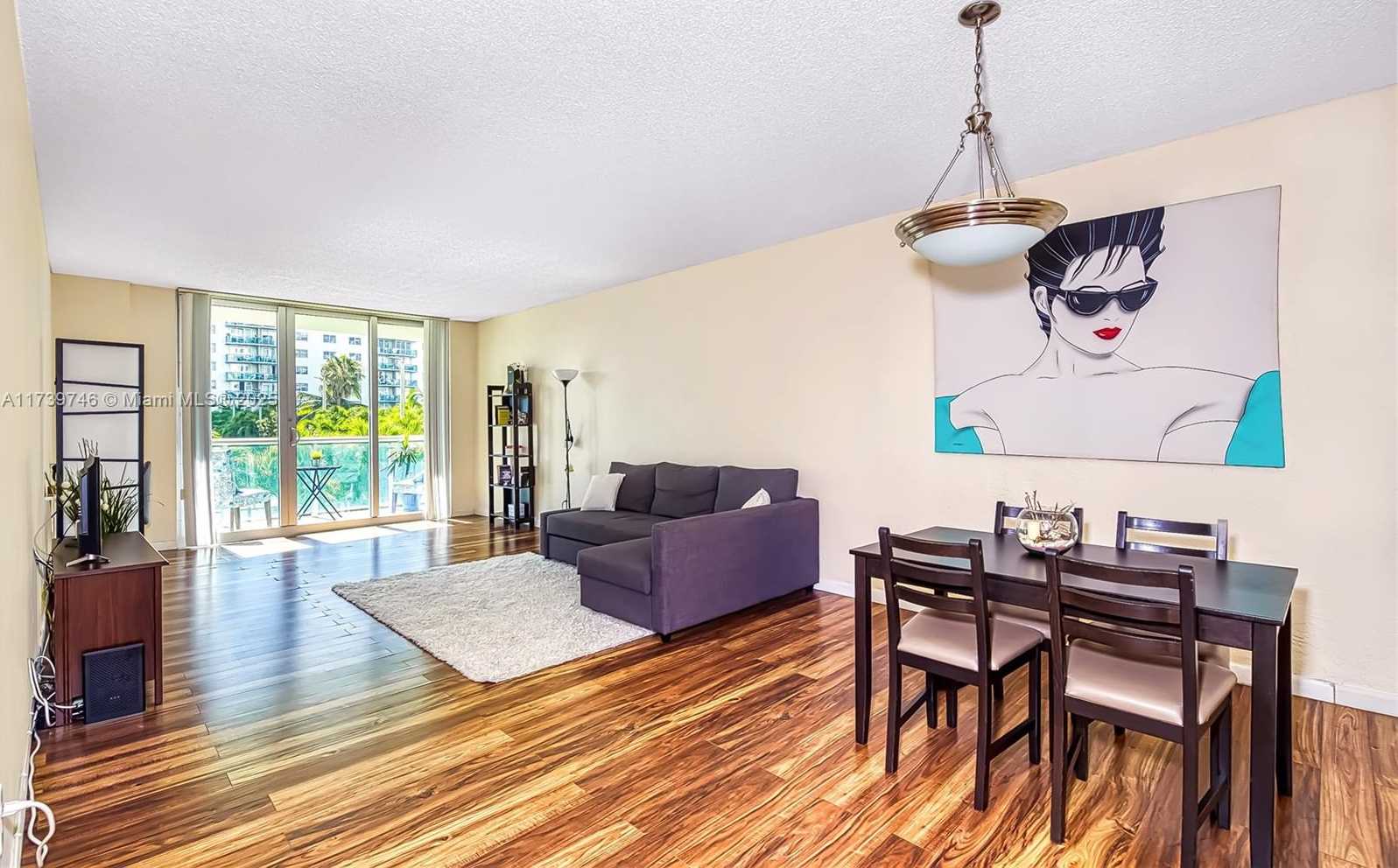 Small Image of Building B, 19380 Collins Ave, Sunny Isles Beach, FL 33160, USA Number 10