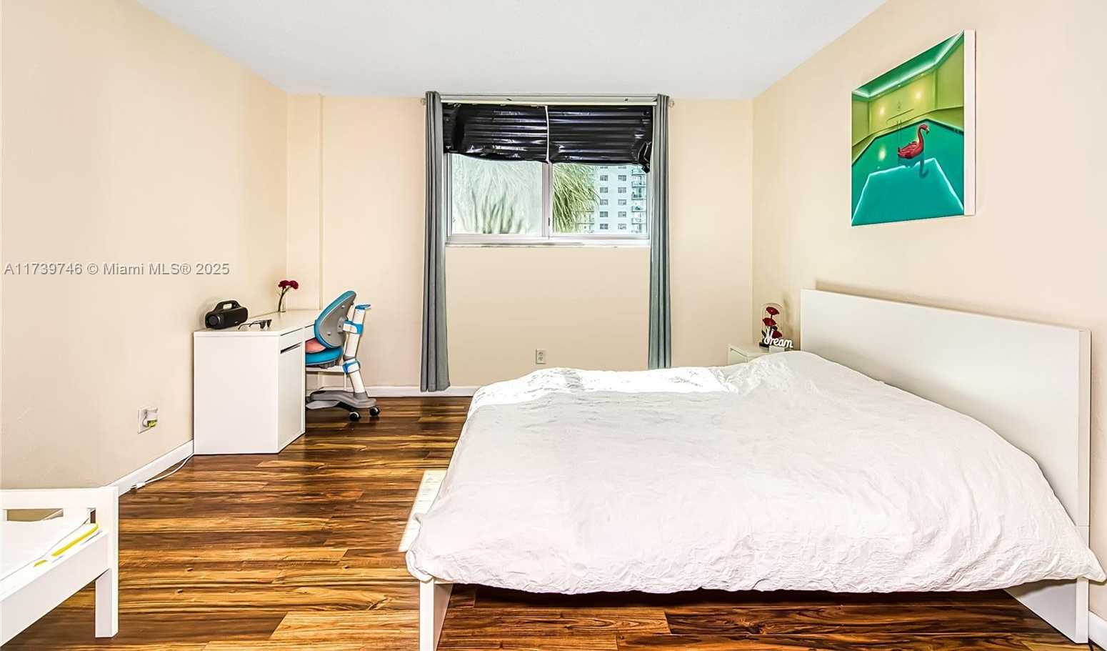 Small Image of Building B, 19380 Collins Ave, Sunny Isles Beach, FL 33160, USA Number 18