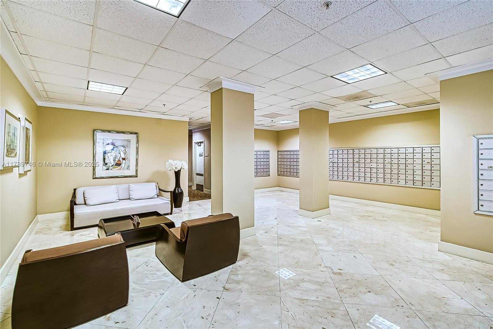 Small Image of Building B, 19380 Collins Ave, Sunny Isles Beach, FL 33160, USA Number 40
