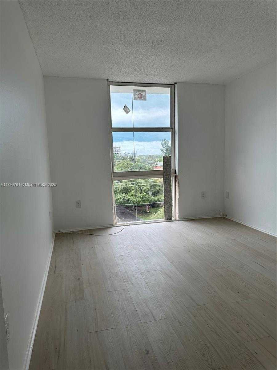 Small Image of 16851 NORTH EAST 23RD AVE #B604, North Miami Beach Number 6