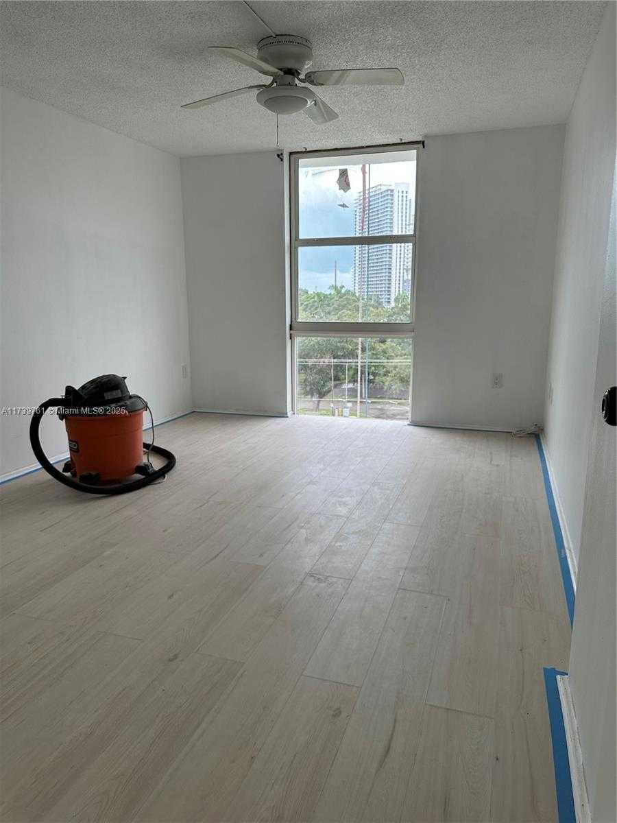 Small Image of 16851 NORTH EAST 23RD AVE #B604, North Miami Beach Number 8