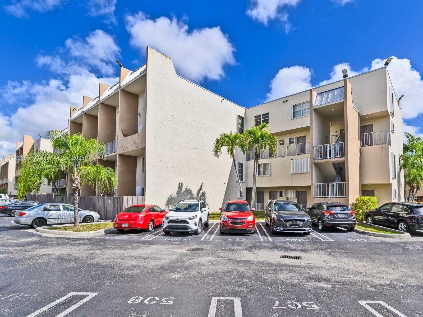 Small Image of 10900 SW 104th St, Miami, FL 33176, USA Number 6