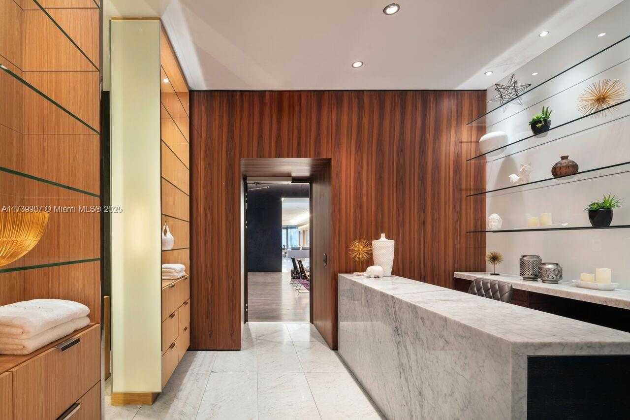 Small Image of 88 SOUTH WEST 7TH ST #2501, Miami Number 18