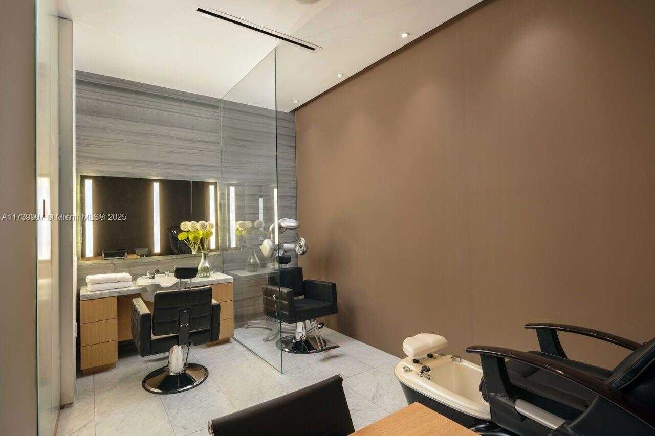 Small Image of 88 SOUTH WEST 7TH ST #2501, Miami Number 20