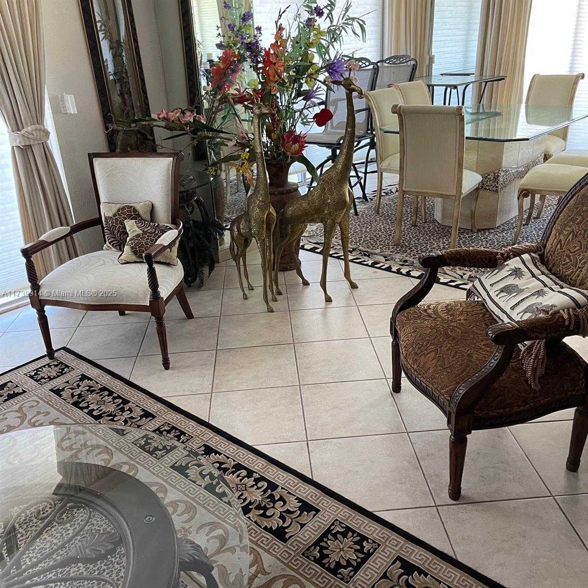 Small Image of 3500 MYSTIC POINTE DR #3505, Aventura Number 11