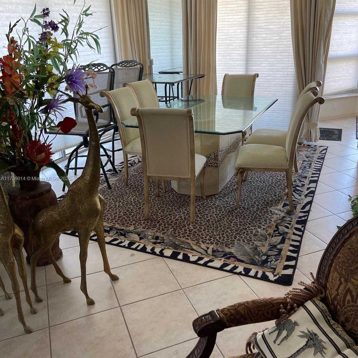 Small Image of 3500 MYSTIC POINTE DR #3505, Aventura Number 12