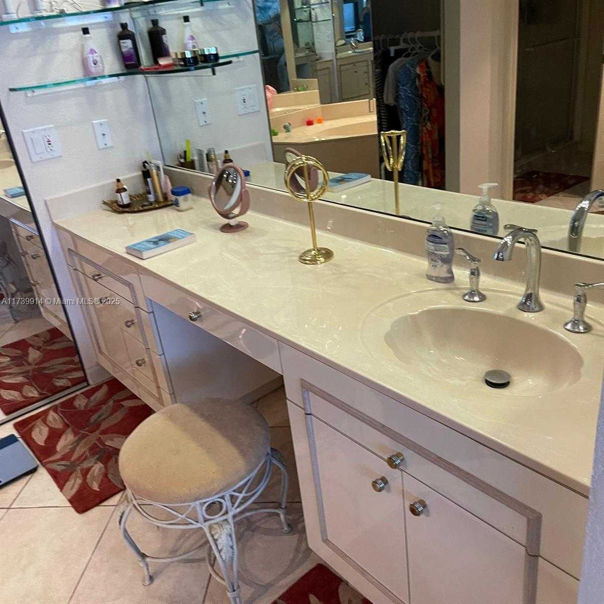 Small Image of 3500 MYSTIC POINTE DR #3505, Aventura Number 20
