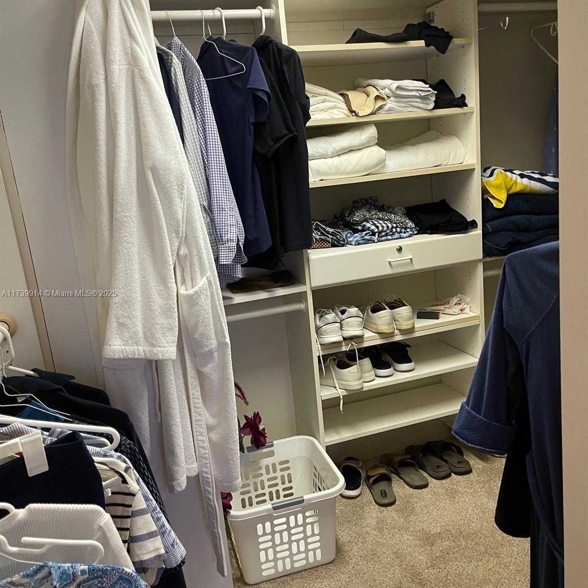 Small Image of 3500 MYSTIC POINTE DR #3505, Aventura Number 22