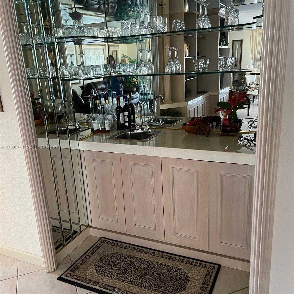 Small Image of 3500 MYSTIC POINTE DR #3505, Aventura Number 28