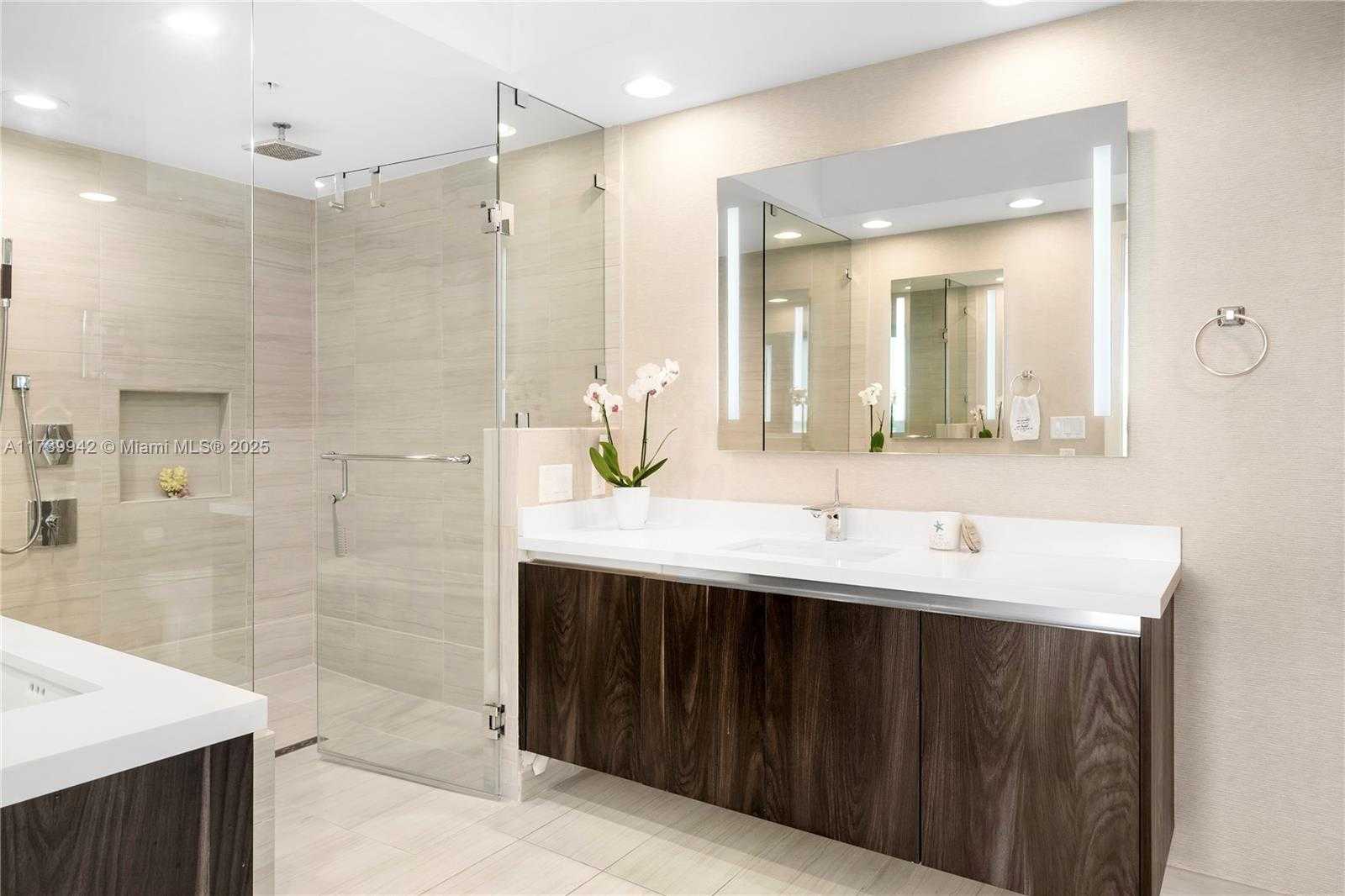 Small Image of 1180 NORTH FEDERAL HWY #605, Fort Lauderdale Number 27