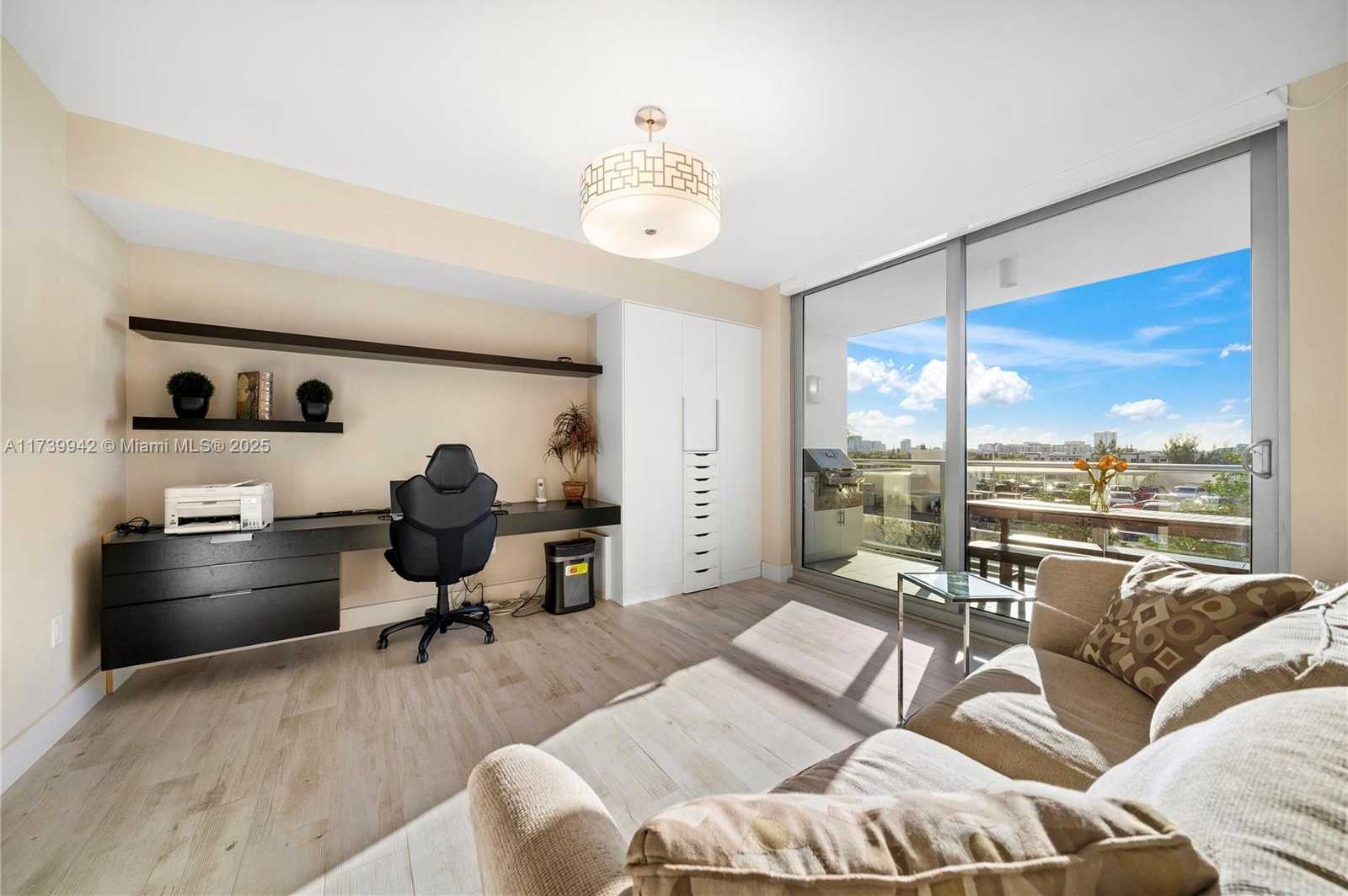 Small Image of 1180 NORTH FEDERAL HWY #605, Fort Lauderdale Number 31