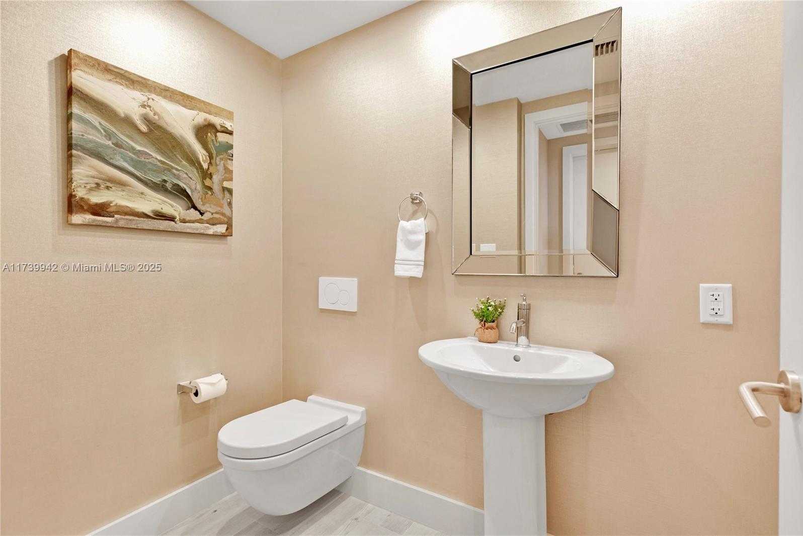 Small Image of 1180 NORTH FEDERAL HWY #605, Fort Lauderdale Number 35