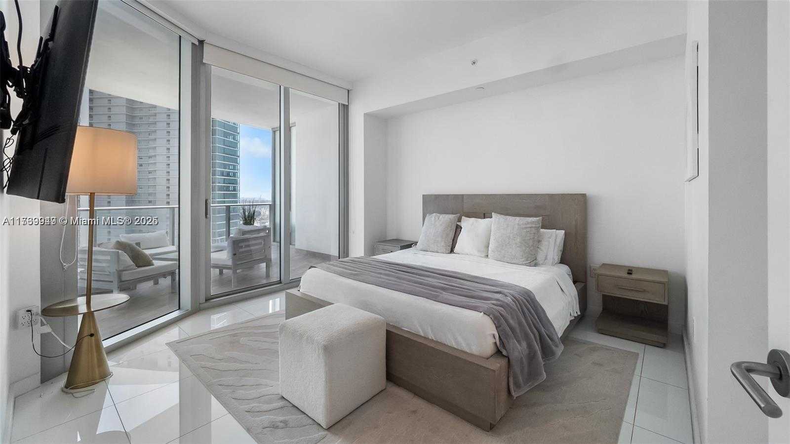 Small Image of 851 NORTH EAST 1ST AVE #3303, Miami Number 33