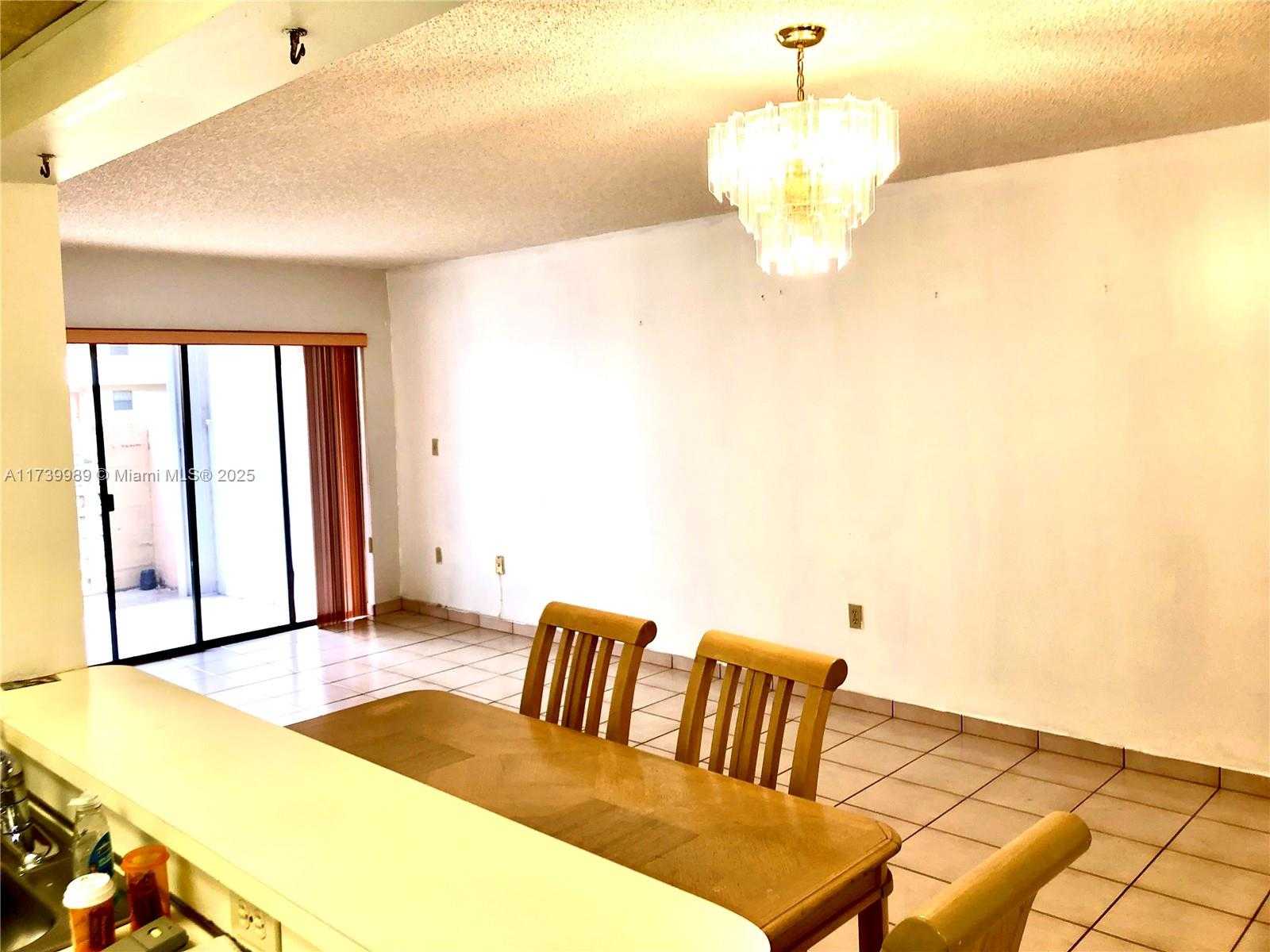 Small Image of 10249 NORTH WEST 9TH ST CIR #110-8, Miami Number 3