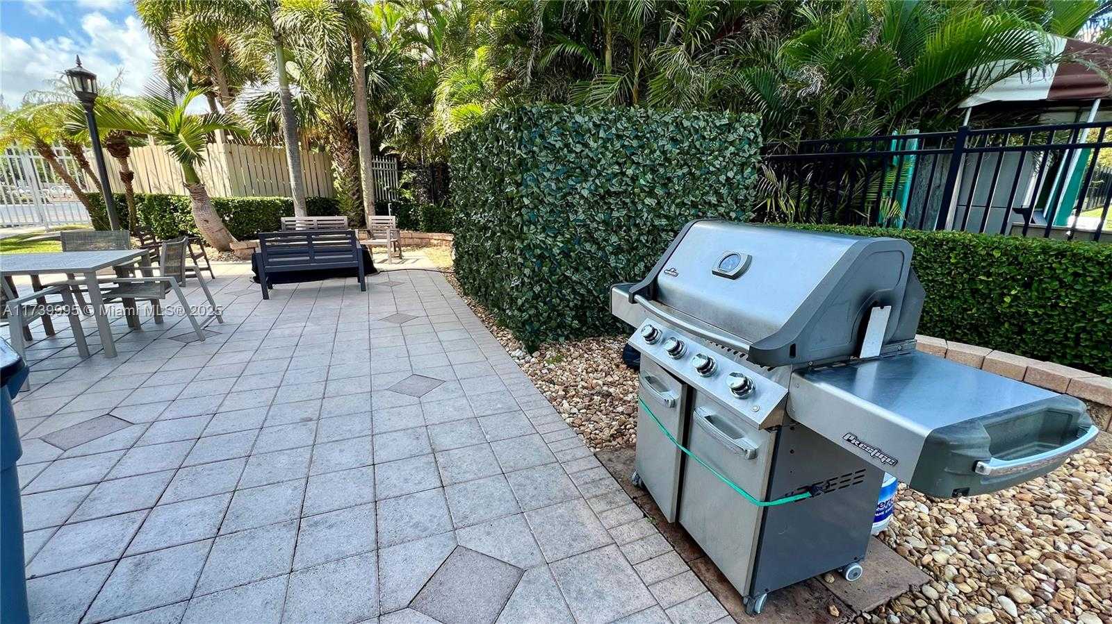 Small Image of 300 THREE ISLANDS BLVD #520, Hallandale Beach Number 24