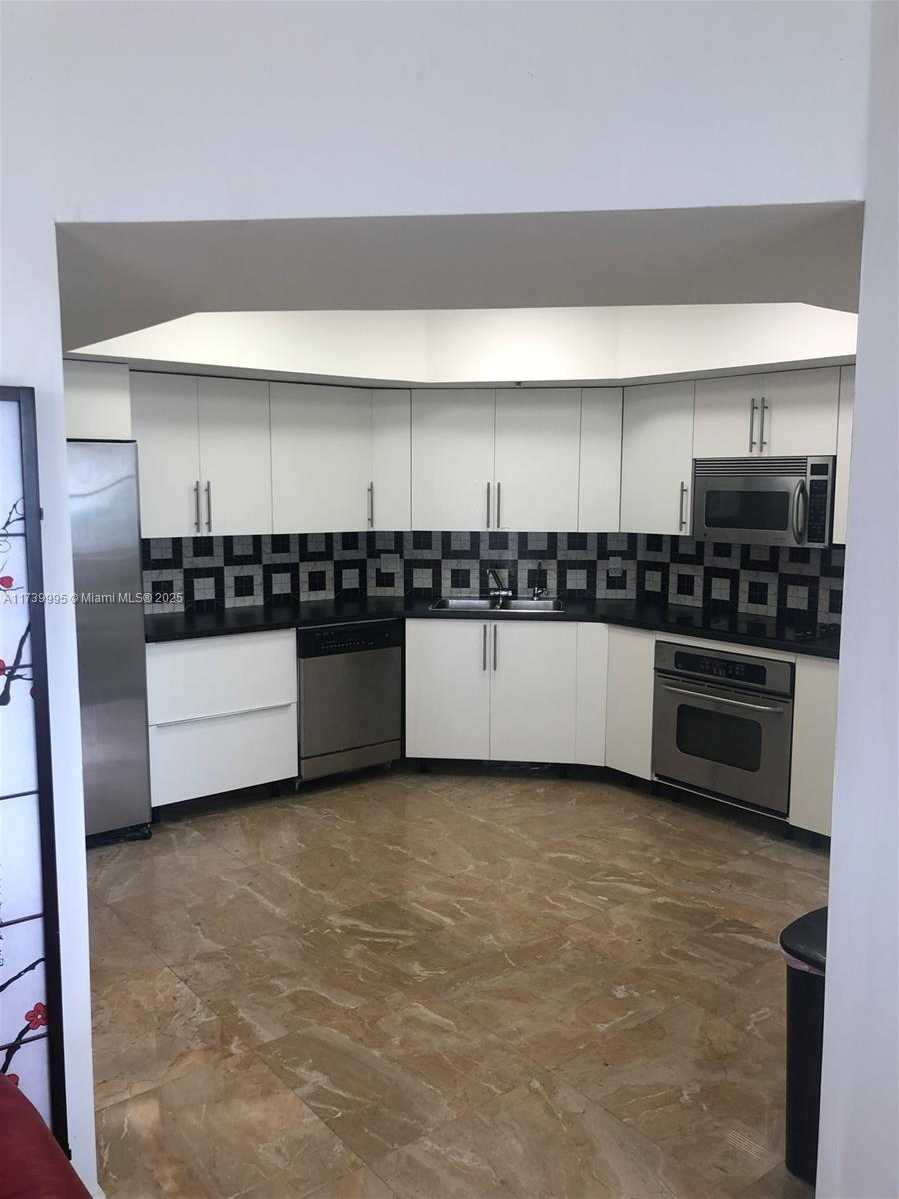 Small Image of 300 THREE ISLANDS BLVD #520, Hallandale Beach Number 7