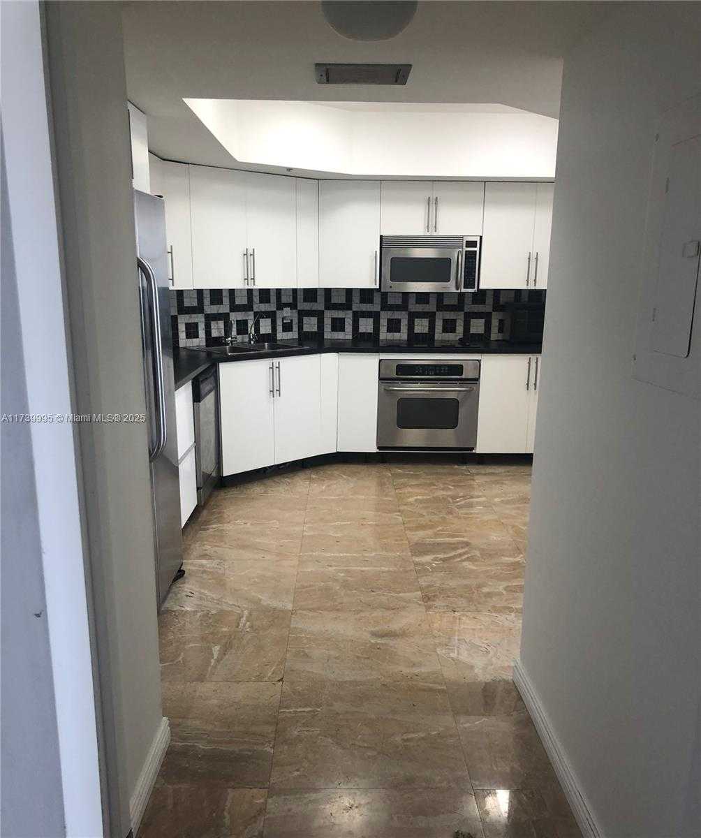 Small Image of 300 THREE ISLANDS BLVD #520, Hallandale Beach Number 8