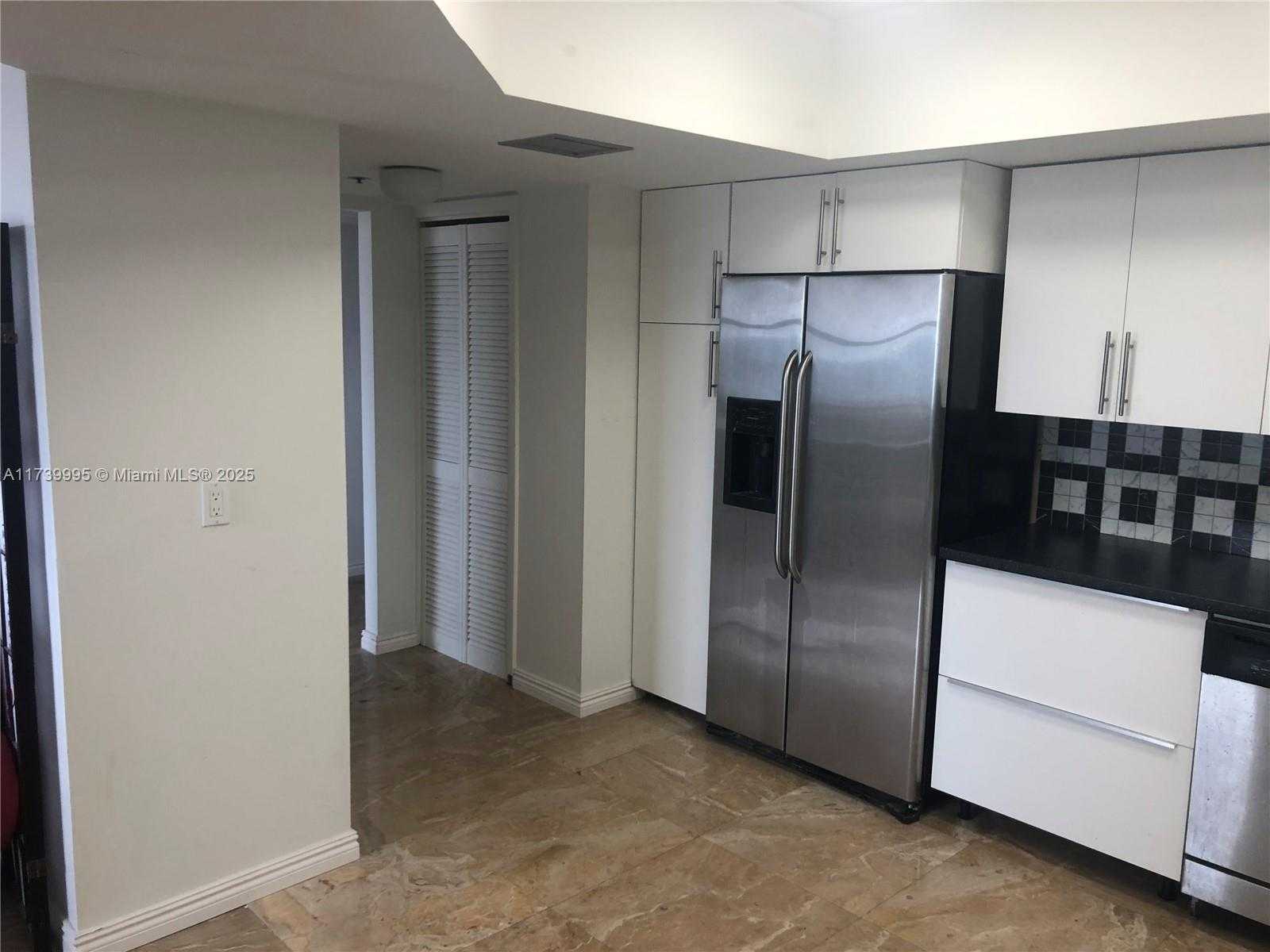 Small Image of 300 THREE ISLANDS BLVD #520, Hallandale Beach Number 9