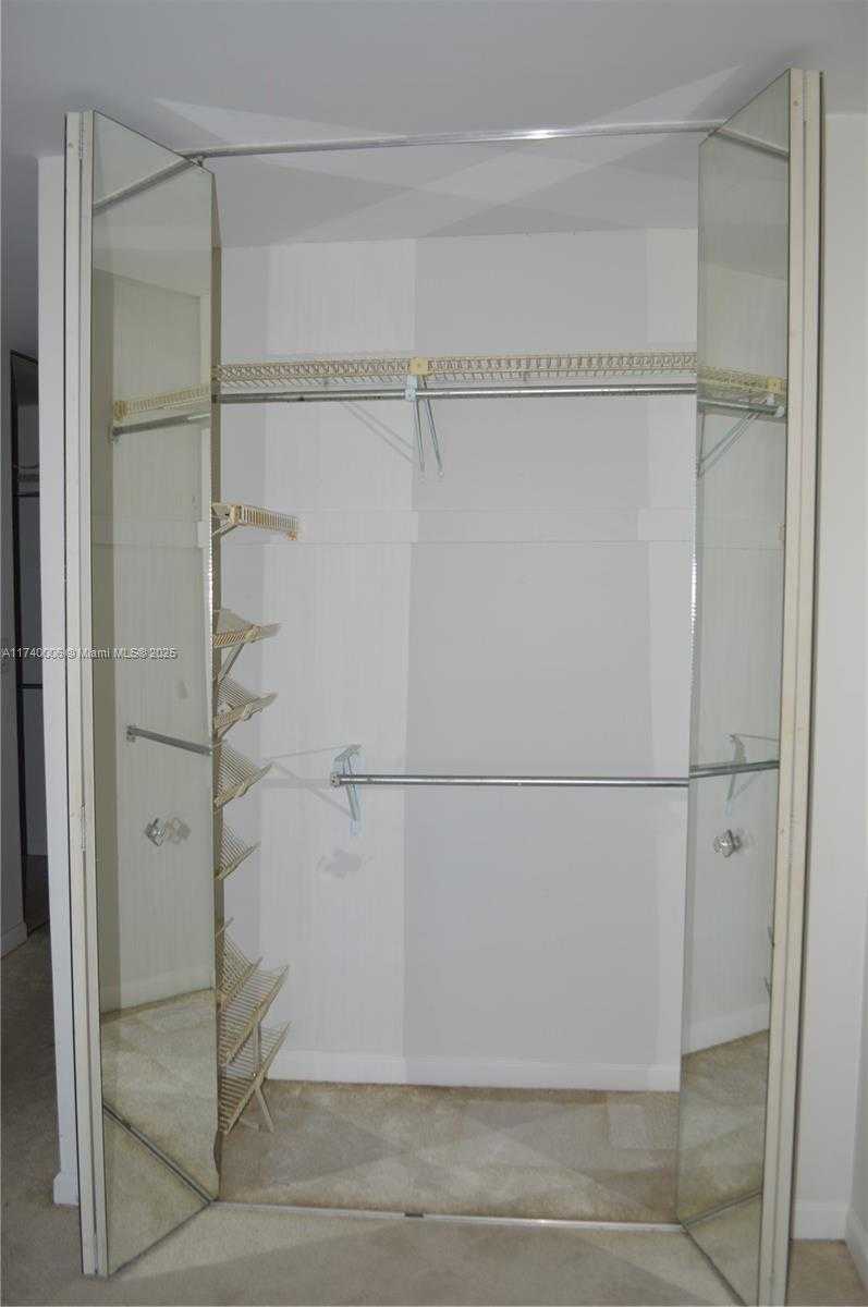Small Image of 231 174TH ST #2402, Sunny Isles Beach Number 10