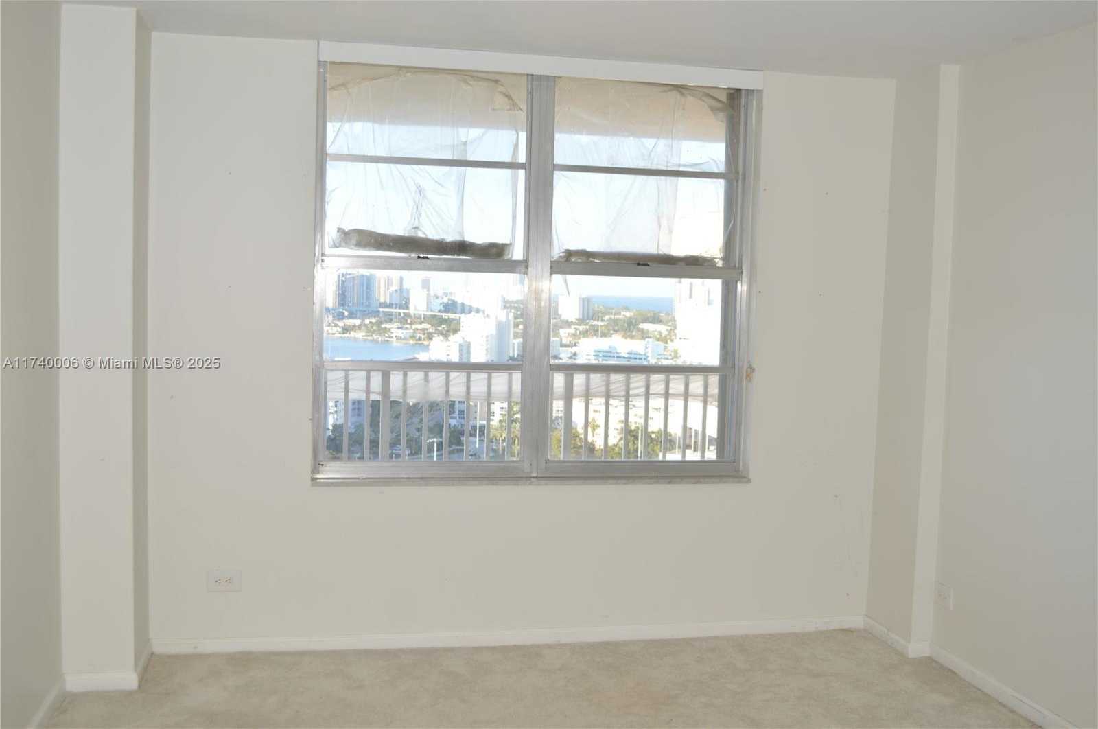 Small Image of 231 174TH ST #2402, Sunny Isles Beach Number 18