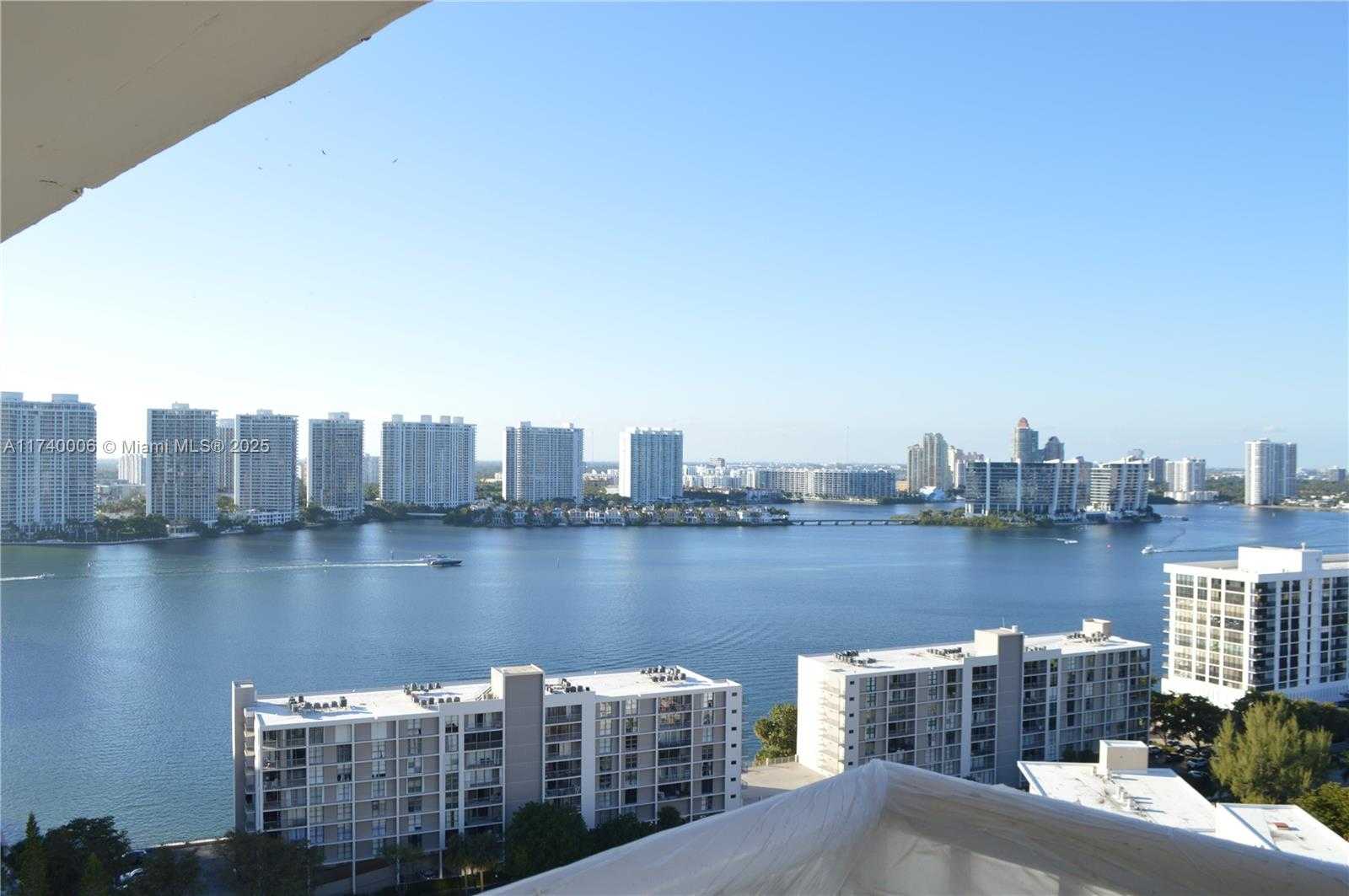 Small Image of 231 174TH ST #2402, Sunny Isles Beach Number 2