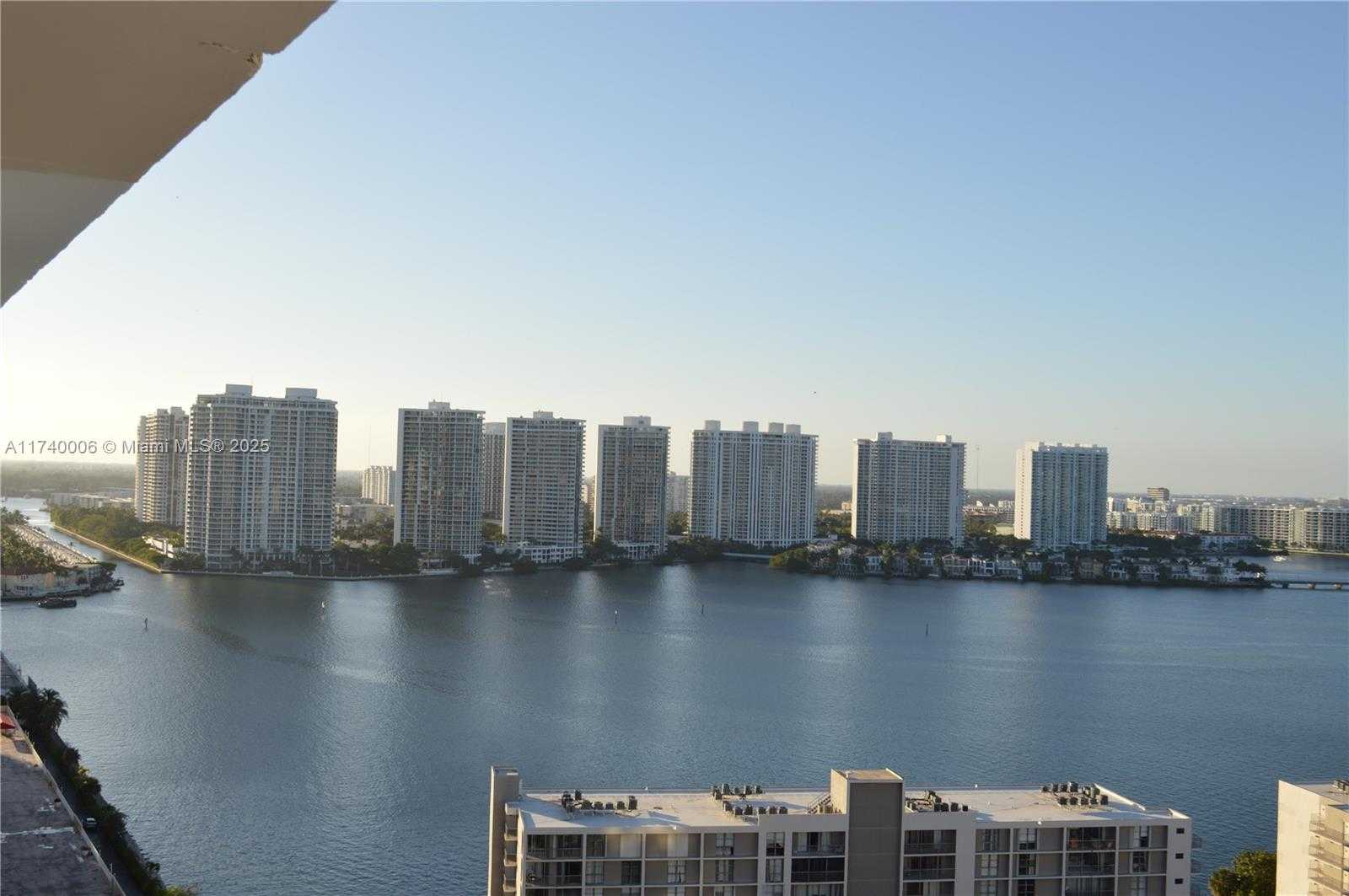Small Image of 231 174TH ST #2402, Sunny Isles Beach Number 21