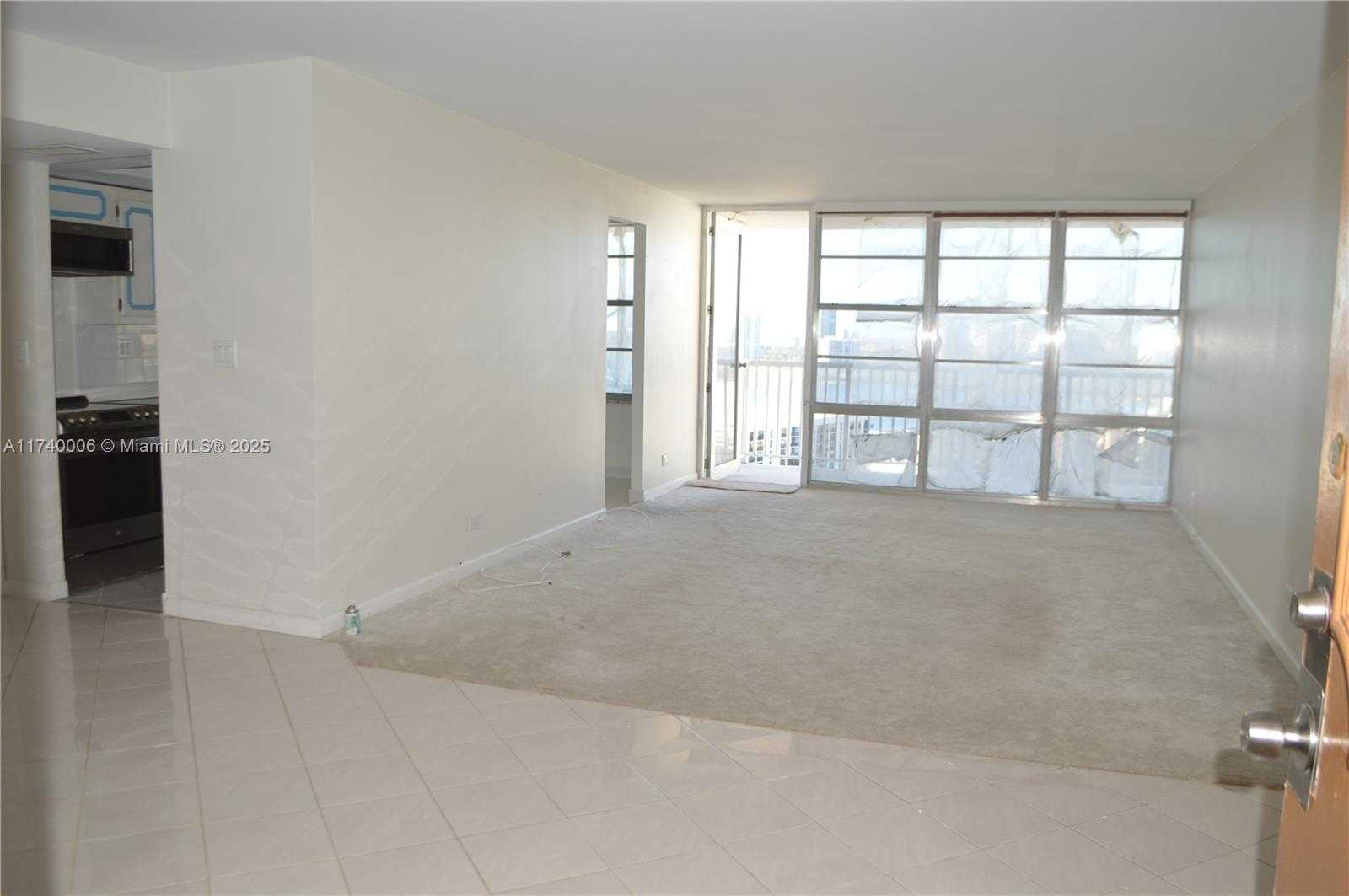 Small Image of 231 174TH ST #2402, Sunny Isles Beach Number 22