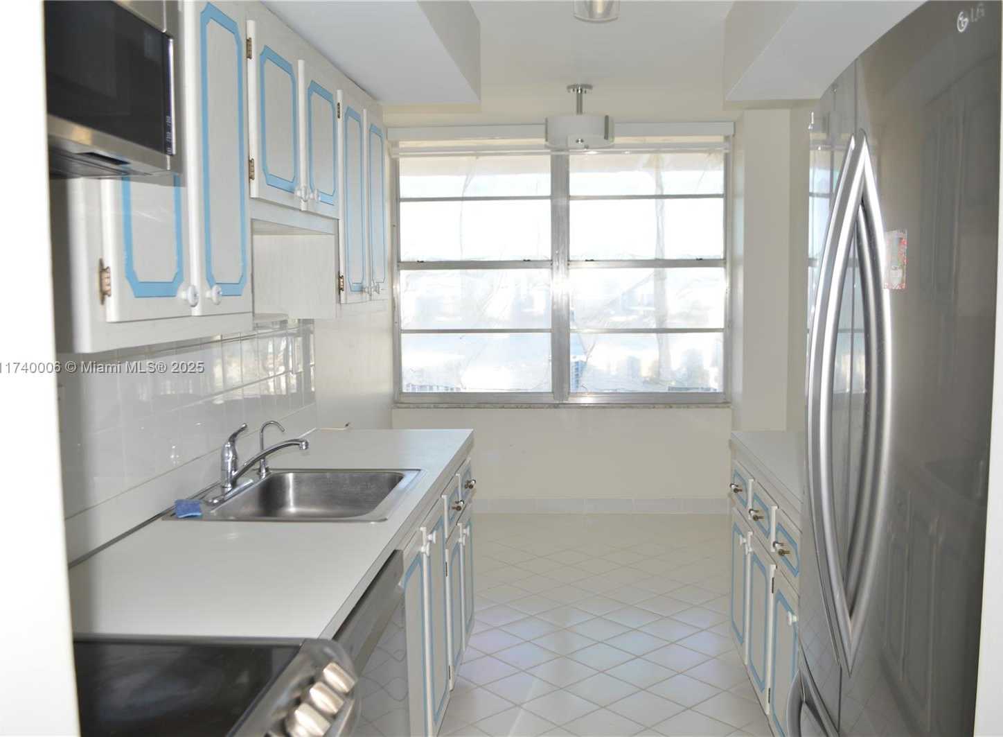Small Image of 231 174TH ST #2402, Sunny Isles Beach Number 6