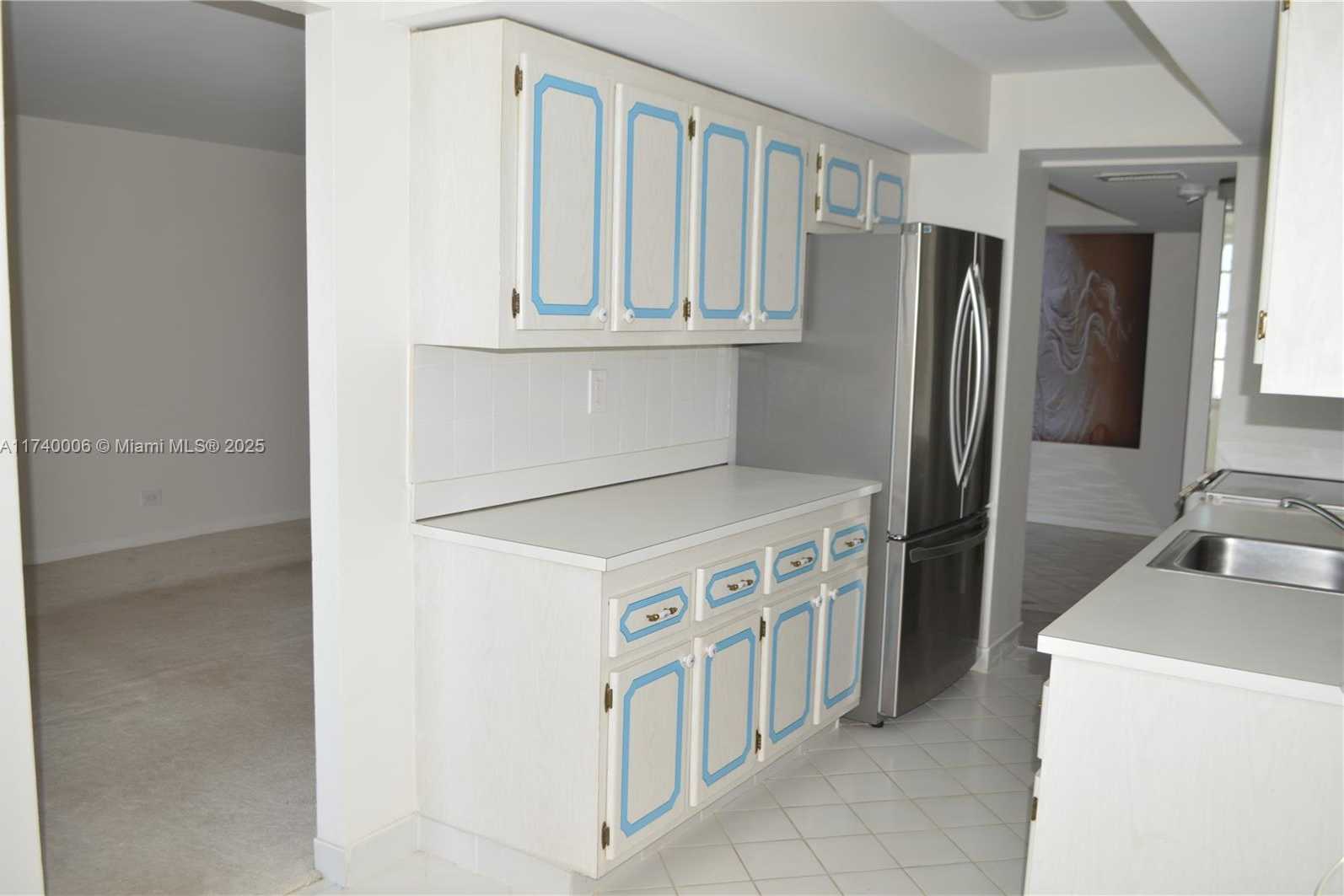 Small Image of 231 174TH ST #2402, Sunny Isles Beach Number 7