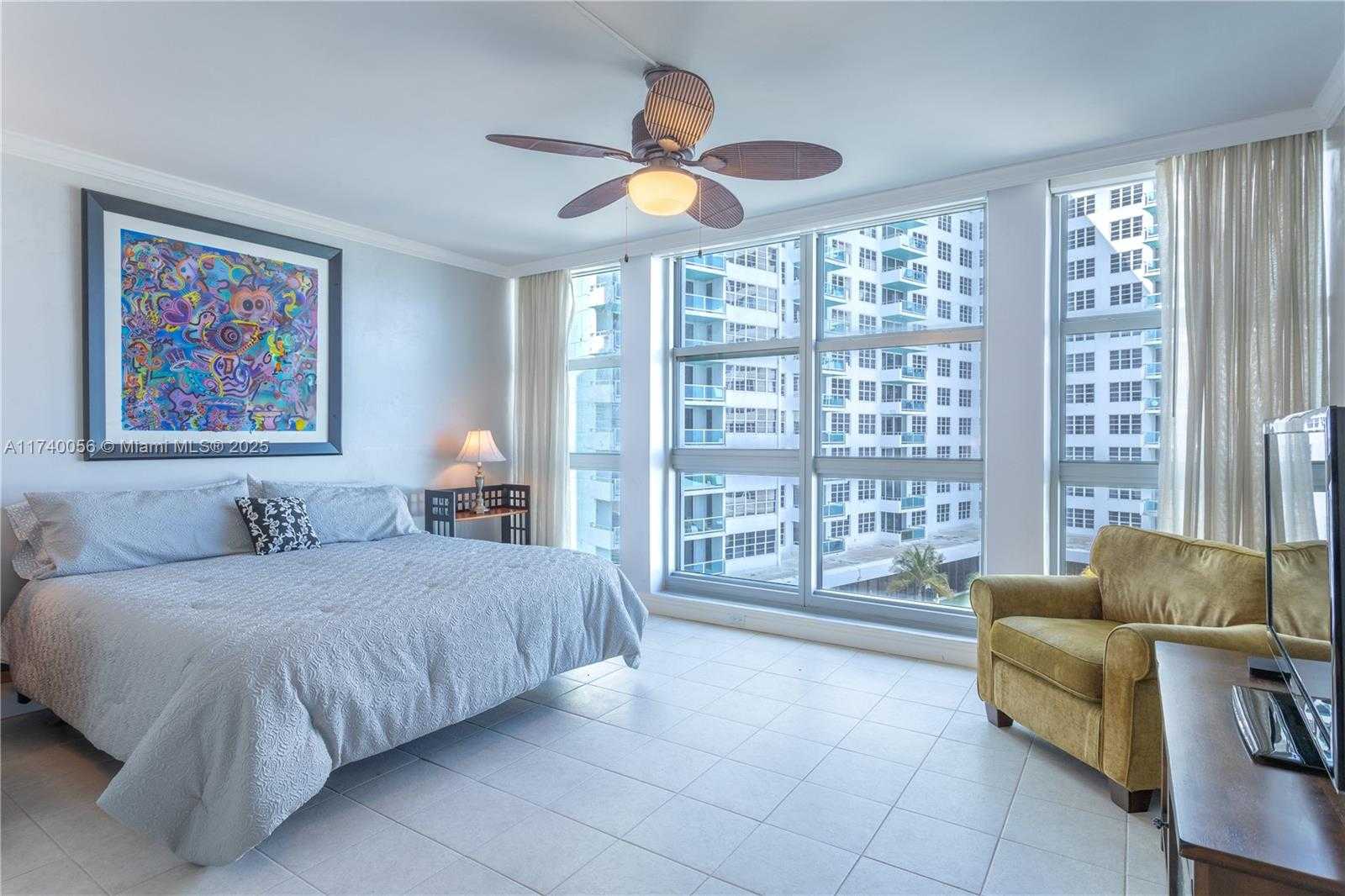 Small Image of 5055 COLLINS AVE #5C, Miami Beach Number 10