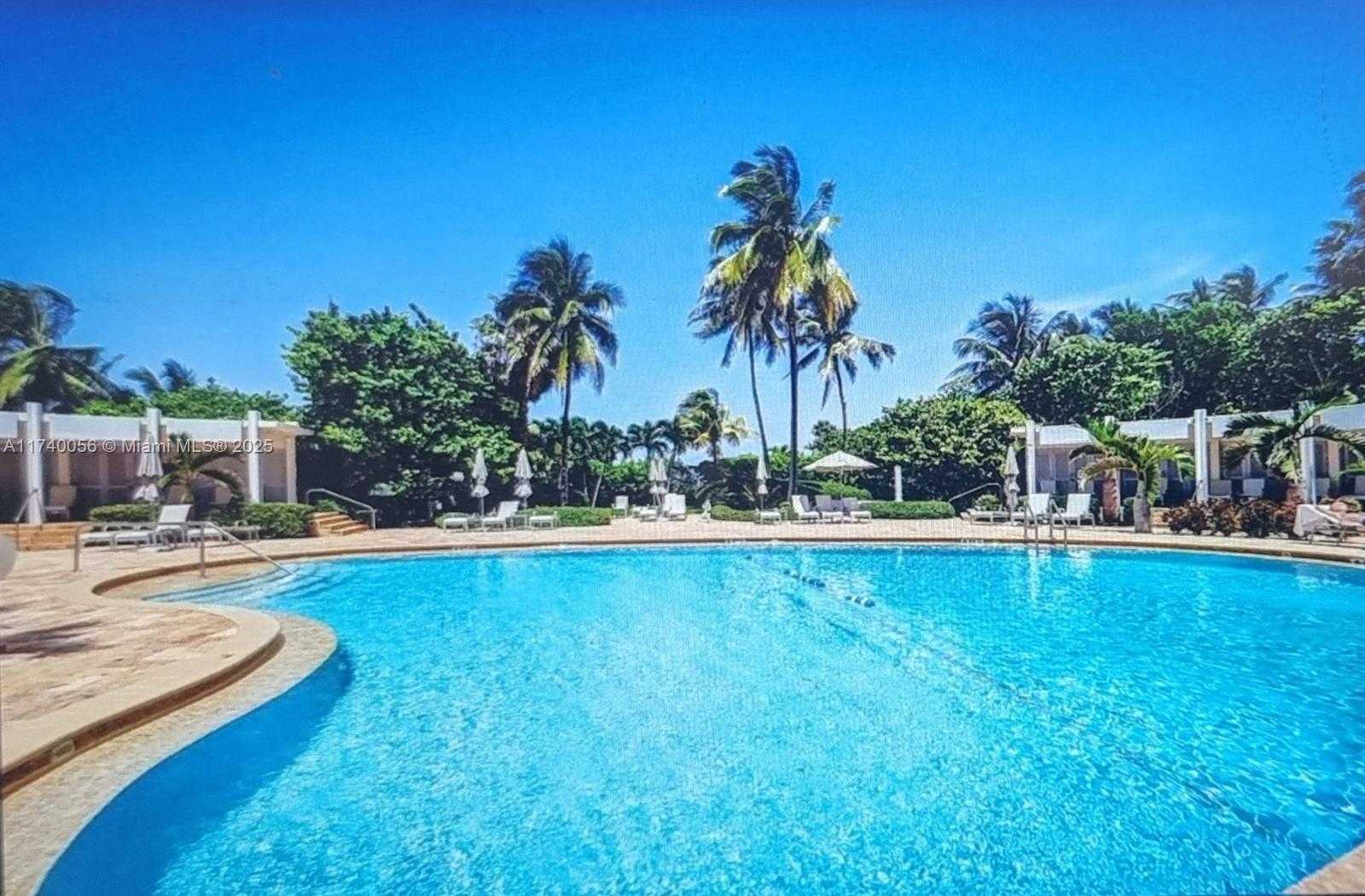 Small Image of 5055 COLLINS AVE #5C, Miami Beach Number 15