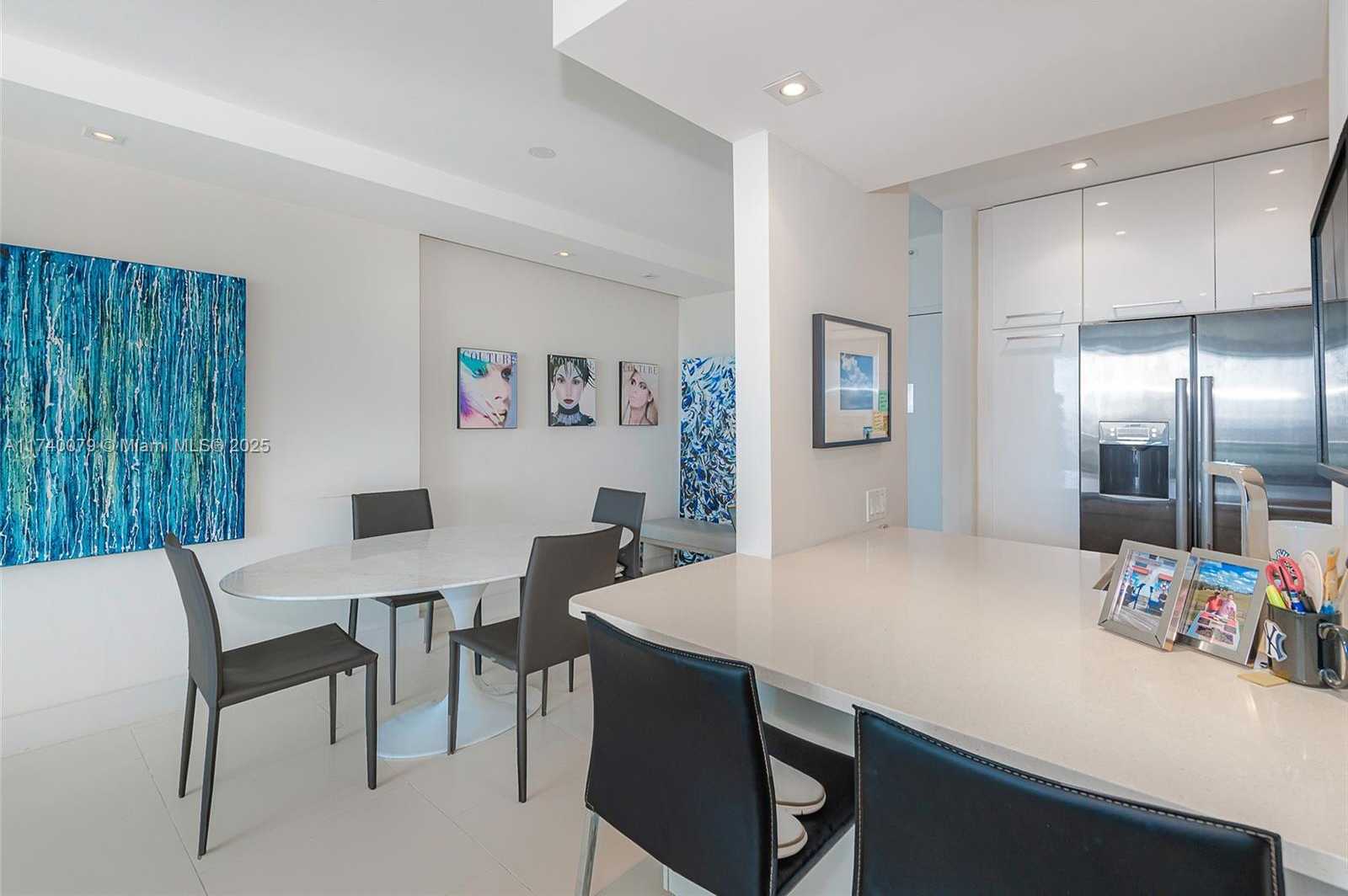 Small Image of 1000 WEST AVE #1009, Miami Beach Number 3