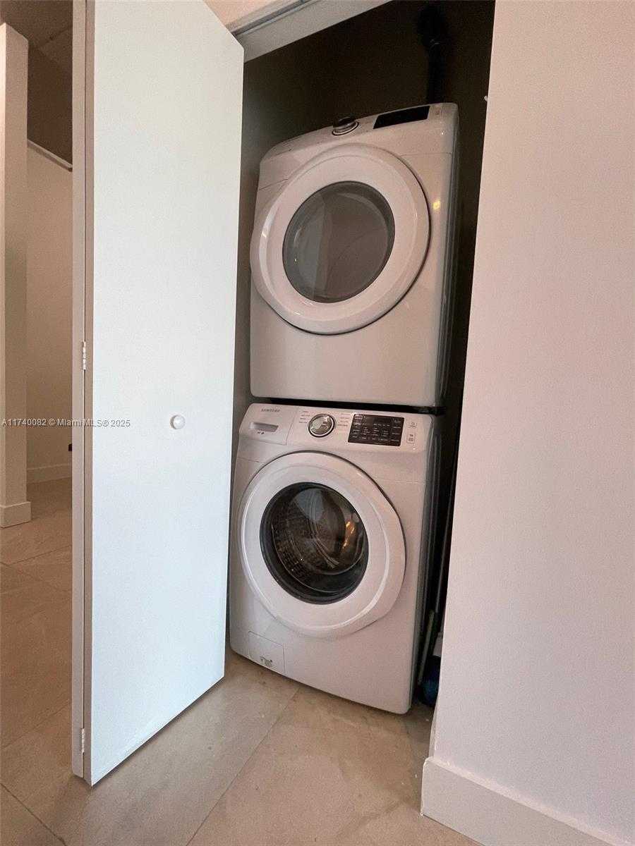 Small Image of 3029 NORTH EAST 188TH ST #802, Aventura Number 13